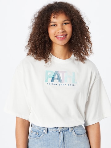 T-shirt oversize s.Oliver en blanc : devant