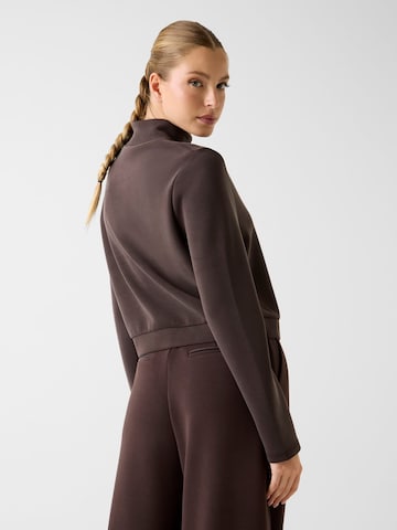 GUESS Sweatshirt in Brown