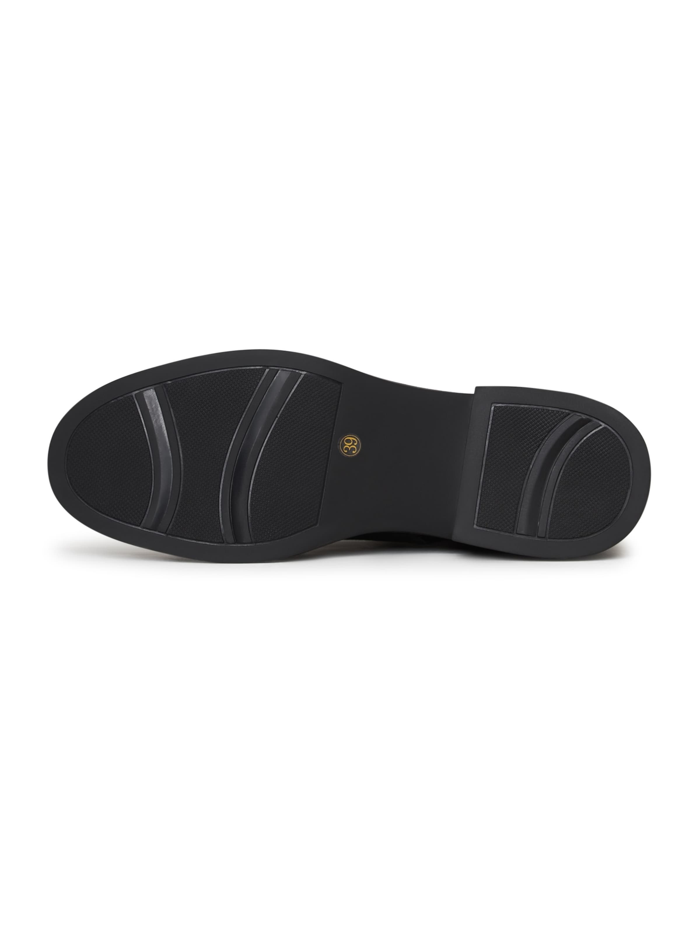 CESARE GASPARI Ankle boots in Black
