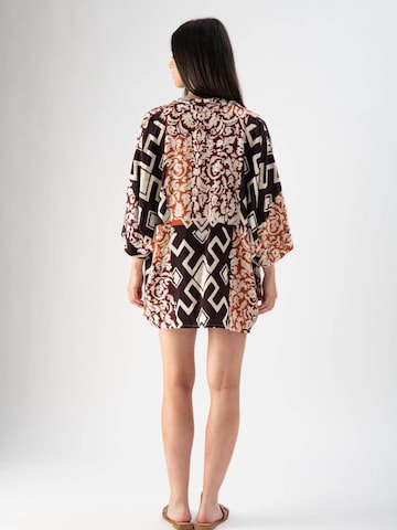 MND Kimono 'Floreal' i blandade färger