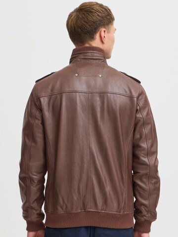 !Solid Tussenjas 'Camash' in Bruin