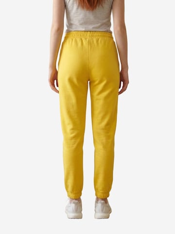 My fashion - Tapered Calças de desporto em amarelo