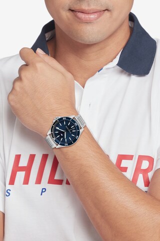 TOMMY HILFIGER Analog Watch in Silver: front