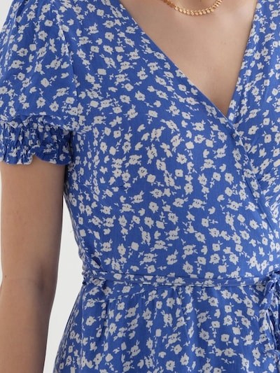 Hiccup Robe en 36 en bleu / blanc, Vue avec produit