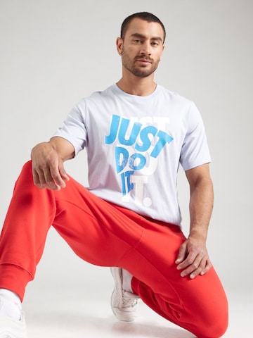 Nike Sportswear Футболка в Серый: спереди