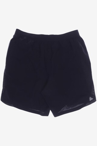 UNDER ARMOUR Shorts 34 in Schwarz