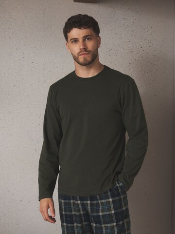 Pijama lungă de la Next pe verde