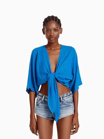 Bershka Blouse in Blauw: voorkant