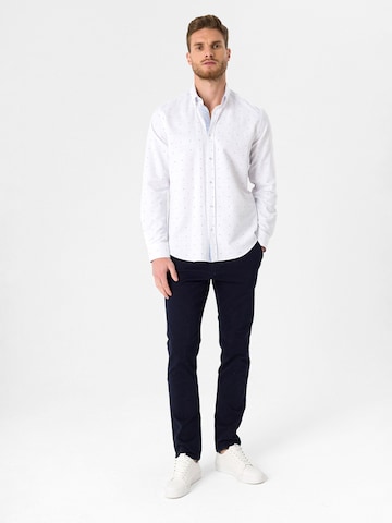 Slim fit Camicia di Dandalo in bianco