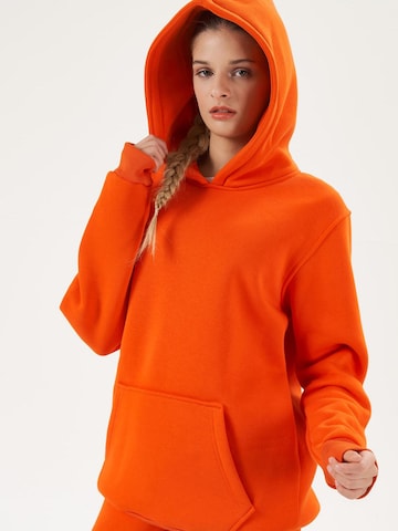 LOUIS LECLER Sweatshirt 'Nora' in Rot