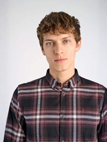 Lindbergh - Ajuste regular Camisa en rojo