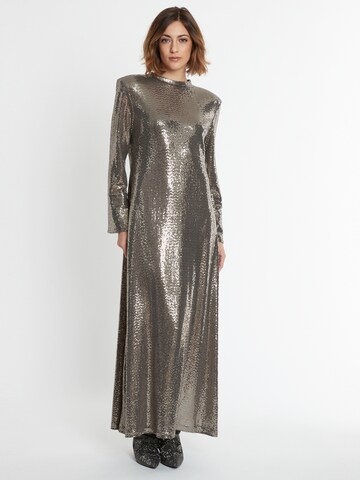 Robe de soirée 'Sagaty' Ana Alcazar en argent