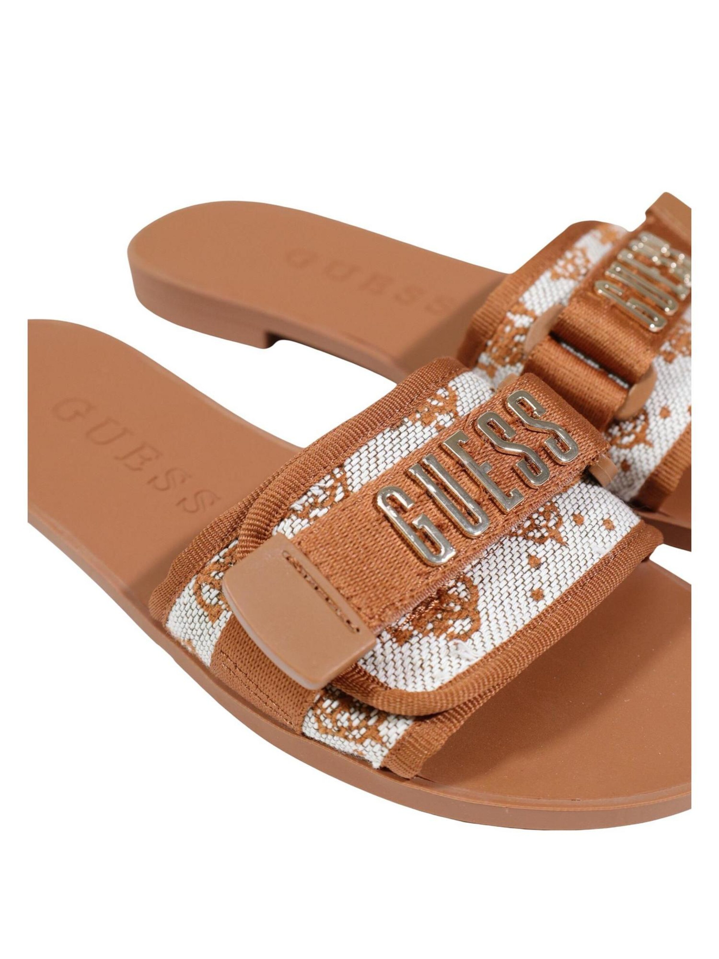 Zoccoletto 'FOOTWEAR DRESS FLJEL5 FAB03' di GUESS in marrone