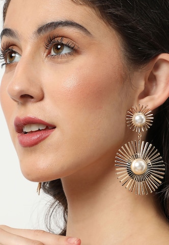 SOHI Earrings 'Avery' in Gold