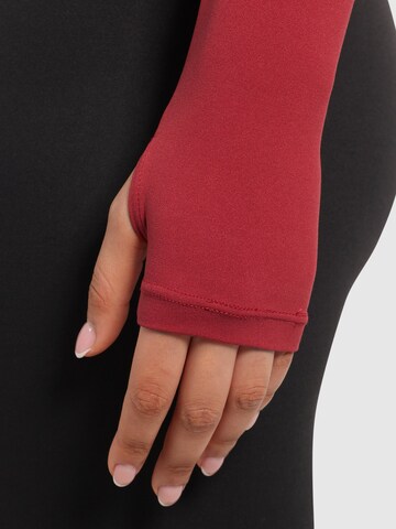 Smilodox Training Jacket ' Brianna ' in Red