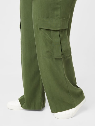 Warehouse Curve Wide leg Cargo trousers in Green