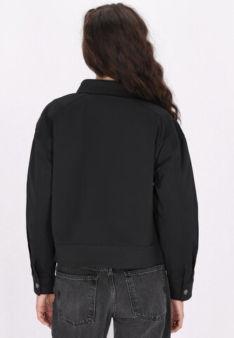 TUFFSKULL - Chaqueta de entretiempo en negro