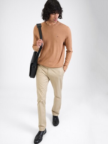 TOMMY HILFIGER Sweater in Brown