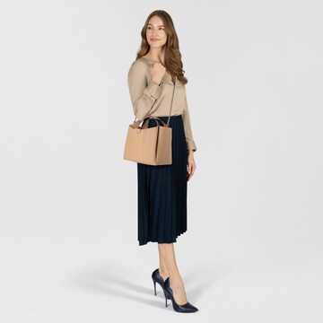DKNY Handbag 'Willa' in Brown: front