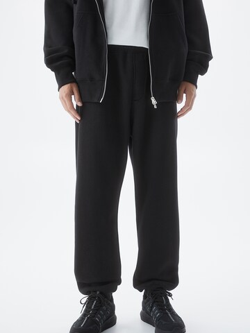 Pull&Bear Sweat suit in Black: front