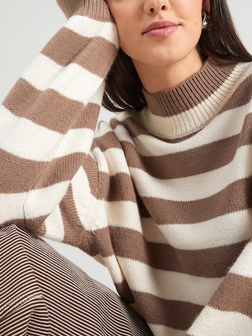 FRENCH CONNECTION Sweater 'LARISA' in Beige