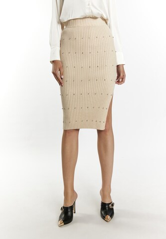 Gonna di faina in beige: frontale