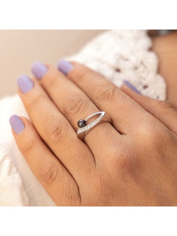 Zeeme Ring in Weiß: Vorderseite