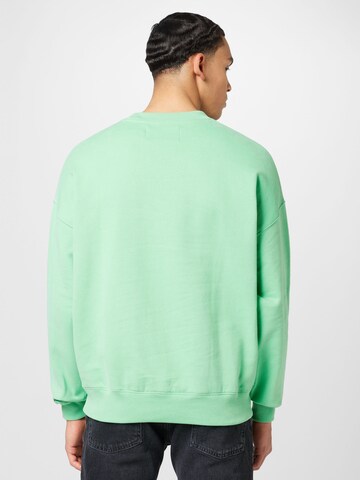 Calvin Klein Jeans Sweatshirt in Green