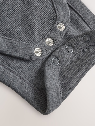 Next Set in Grey