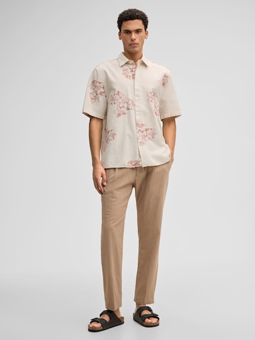 STRELLSON Regular Trousers 'Lui' in Beige