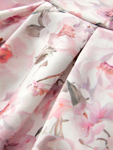 Robe Next en rose