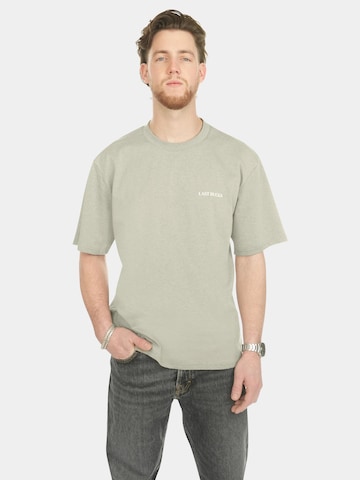 T-Shirt 'Last Bucks | Capital Tee' Last Bucks en gris