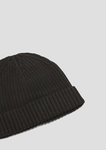 s.Oliver Beanie in Black