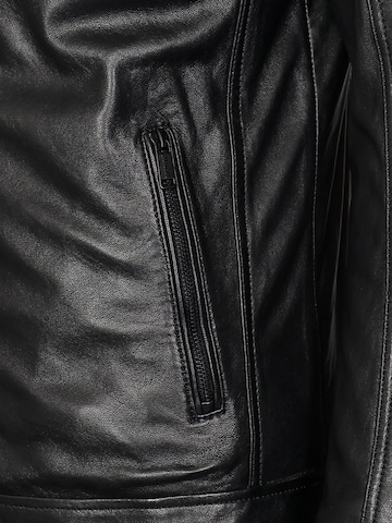 MUSTANG Between-season jacket in Black