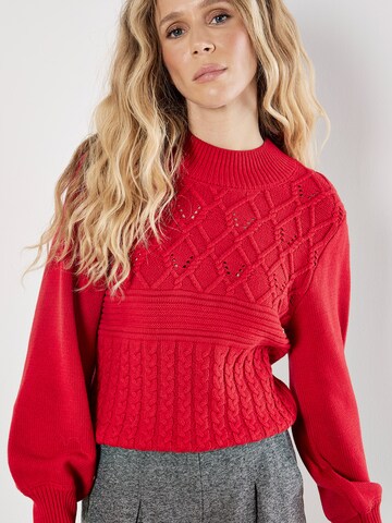 Pull-over ' ' Apricot en rouge