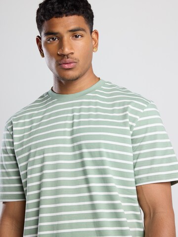 T-Shirt America Today en vert