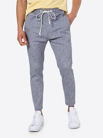 Coupe slim Pantalon 'JEGER' DRYKORN en gris : devant