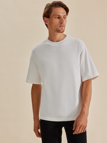 DAN FOX APPAREL Tričko 'Simeon' – bílá: přední strana