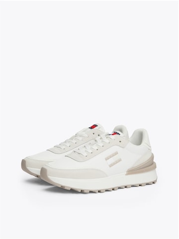 Tommy Jeans Sneaker 'TECH RUNNER ESS' in Beige: Vorderseite