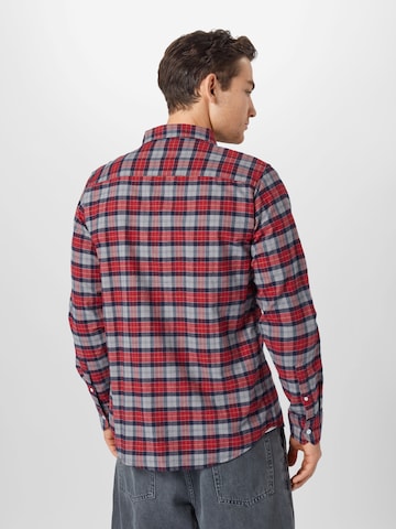 Urban Classics - Regular Fit Camisa em vermelho