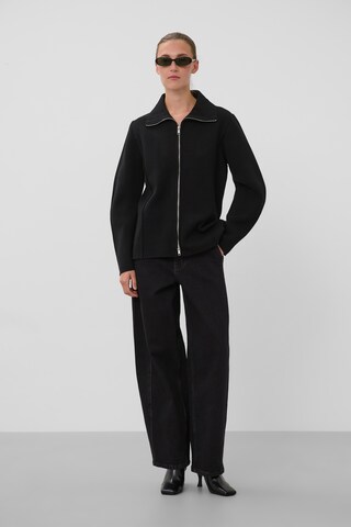 SOAKED IN LUXURY Loosefit Jeans in Zwart: voorkant