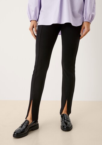 Coupe slim Pantalon à plis s.Oliver BLACK LABEL en noir : devant