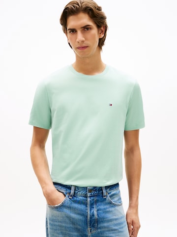 T-Shirt 'ESS SEASONAL' TOMMY HILFIGER en vert : devant