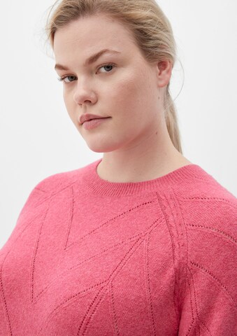 TRIANGLE Pullover in Pink