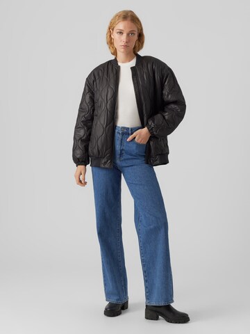 VERO MODA Between-Season Jacket in Black