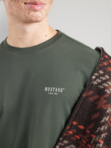 MUSTANG Póló 'ASHEVILLE' - zöld