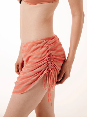BREEZERA Skirt in Orange: front