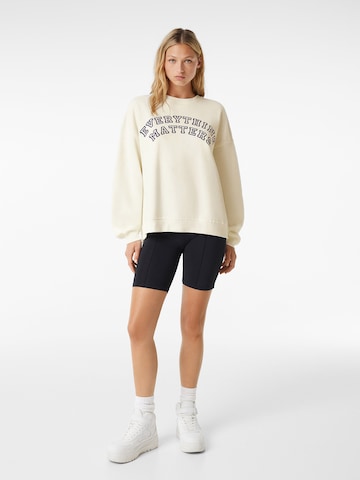 Sweat-shirt Bershka en beige