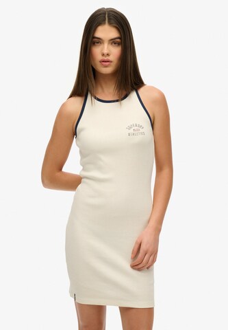 Robe 'Essentials' Superdry en blanc : devant