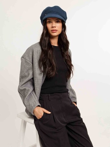 LOEVENICH Beanie in Mixed colors: front